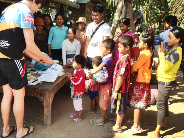 Children receiving books
